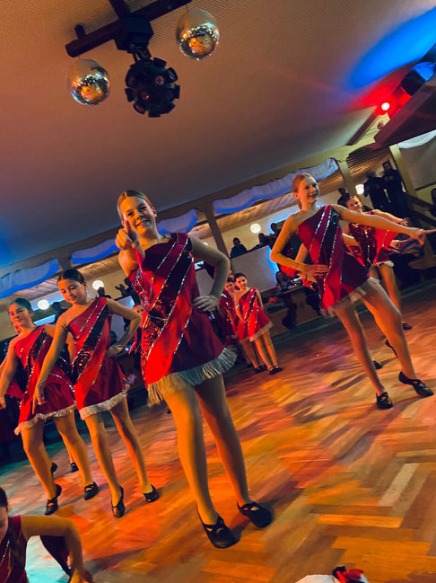 PHOTO-2023-01-21-22-55-44 2.jpg