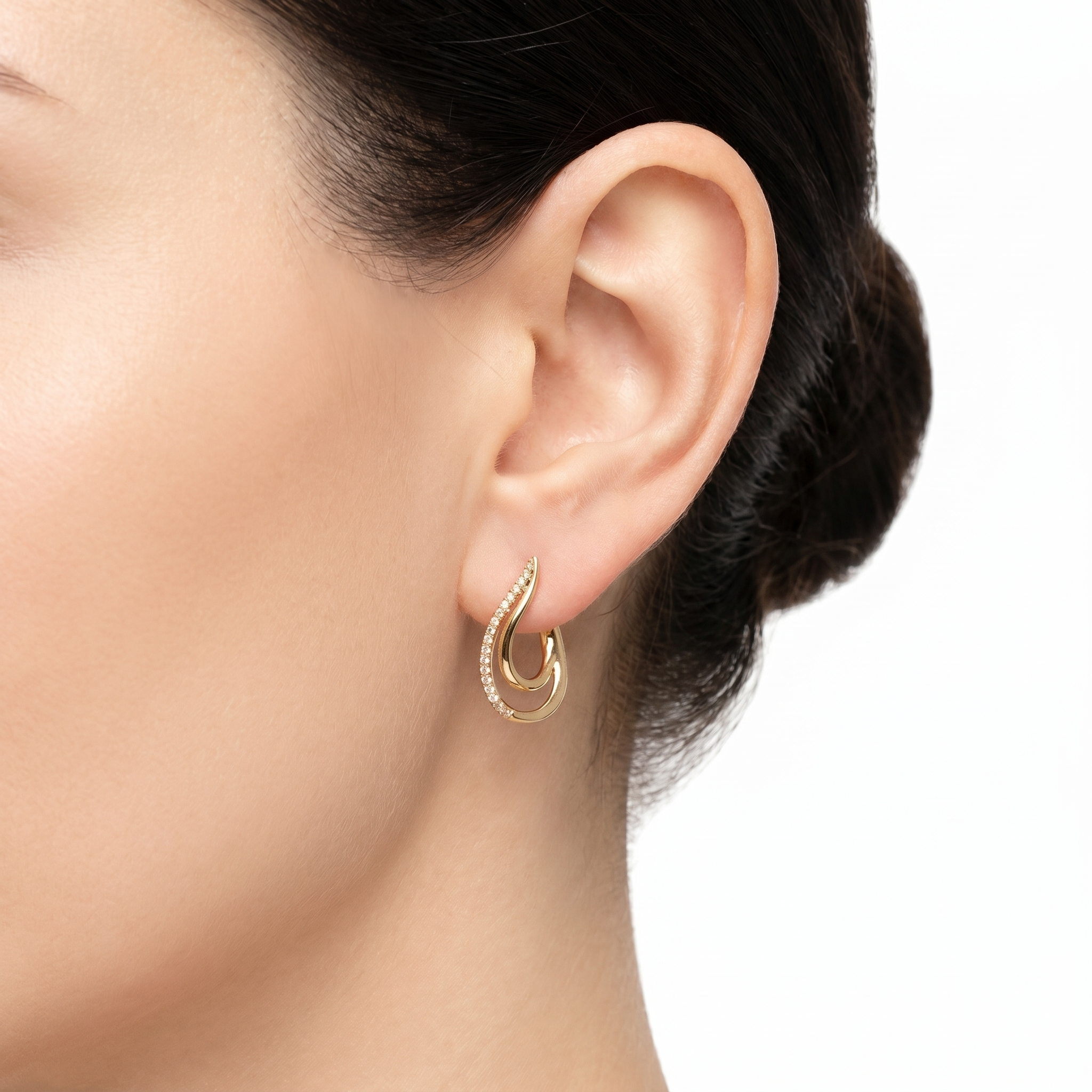Taşlı Damla Model Küpe