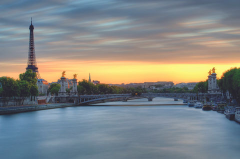 Paris, France_2023-02-22_20-08-45.jpg