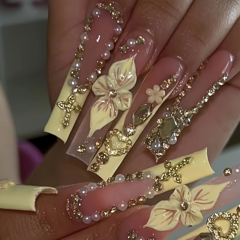 Royal Courtesan💅🏾