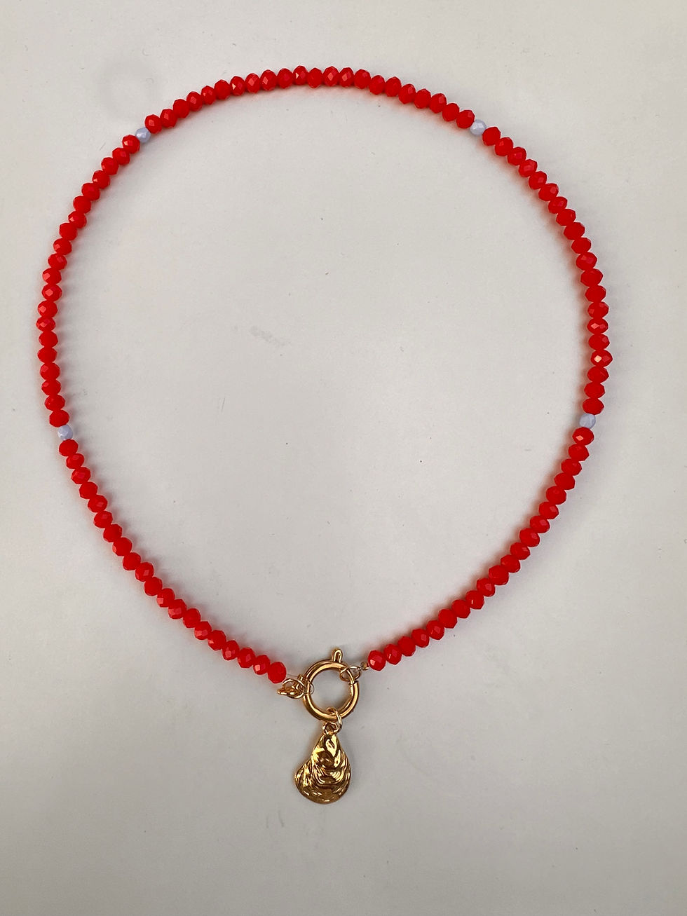 Thumbnail: MARJE - ketting parels en oester