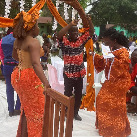 silas and nieces.jpg