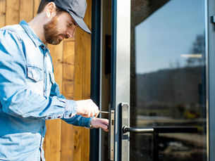 Understanding the Importance of Professional Lock and Key Solutions