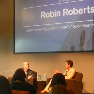Cronkite Award recipient Robin Roberts inspires Downtown students of all majors
