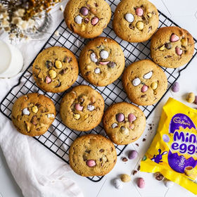 SMÁKÖKUR MEÐ CADBURY MINI EGGJUM