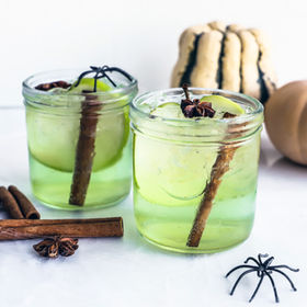 GRÆNN HALLOWEEN DRYKKUR