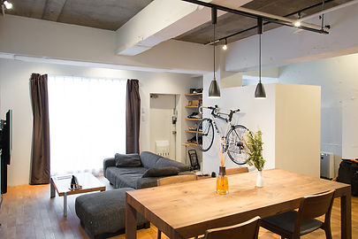 株式会社エニートライ