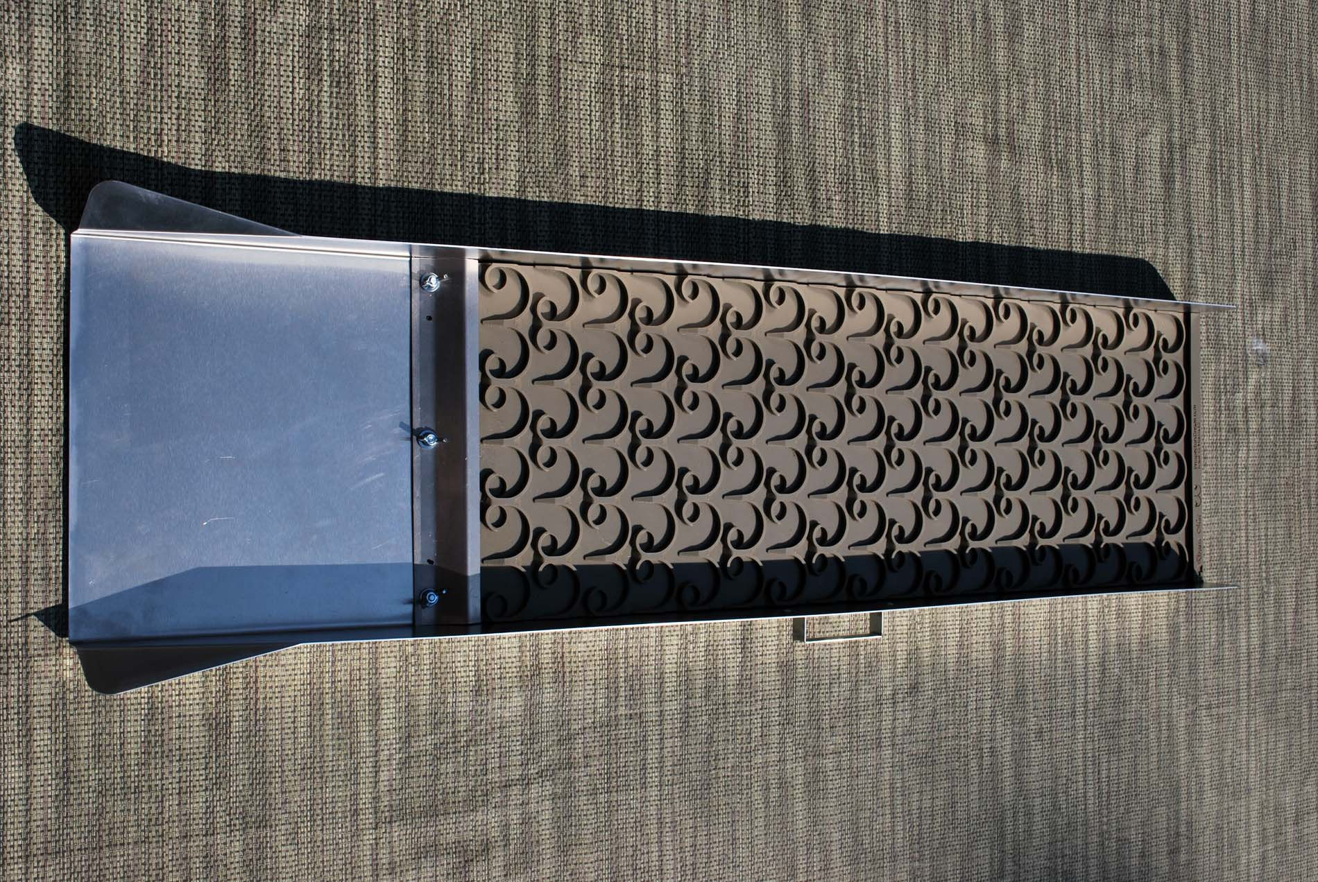 DS1 12” x 48”  Dream Sluice with Vortex Dream Mat