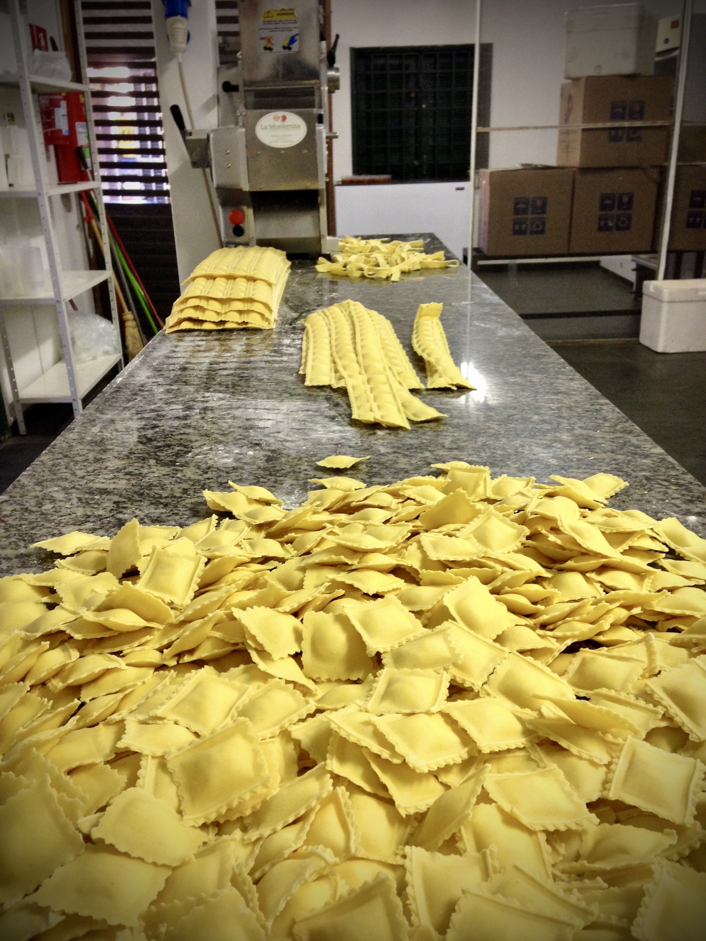 Ravioli de Mussarela de Búfala c/ Manjericão