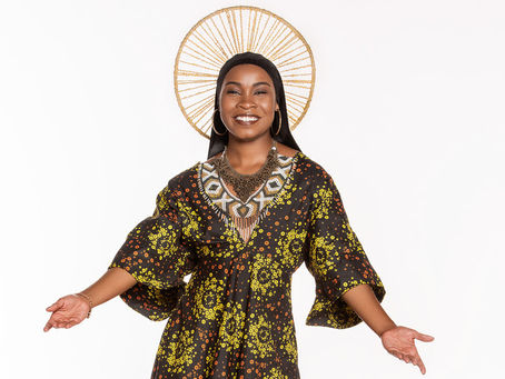 “Zezé Motta ganha homenagem emocionante em ‘Prazer, Zezé!’ e tem trajetória marcada por resistência e protagonismo nos palcos”