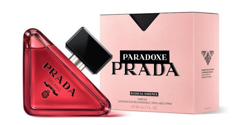 Prada lança fragrância "Prada  Paradoxe Radical Essence"