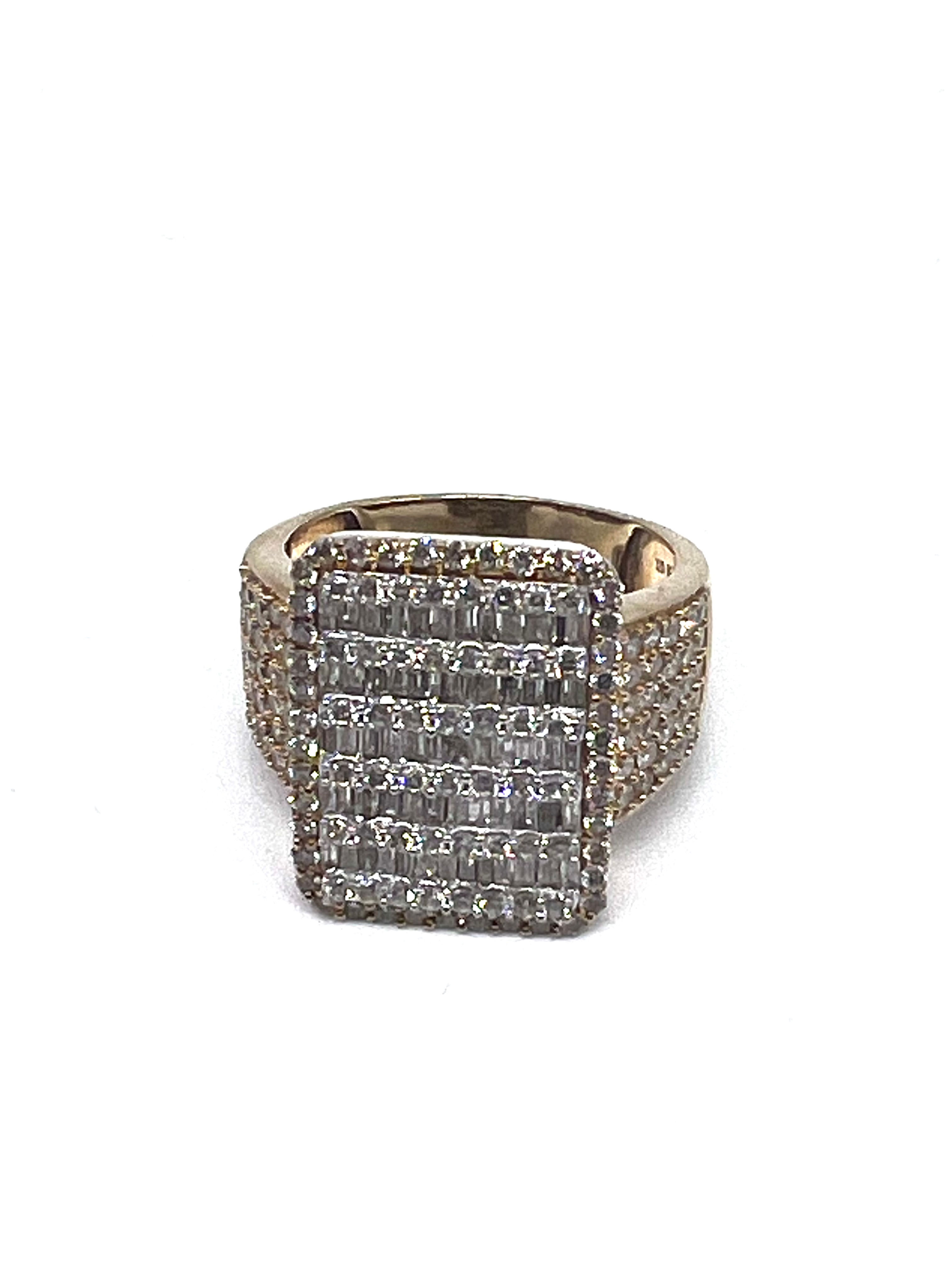 Vintage 10K Yellow Gold Diamond Statement Ring | Size 9.5