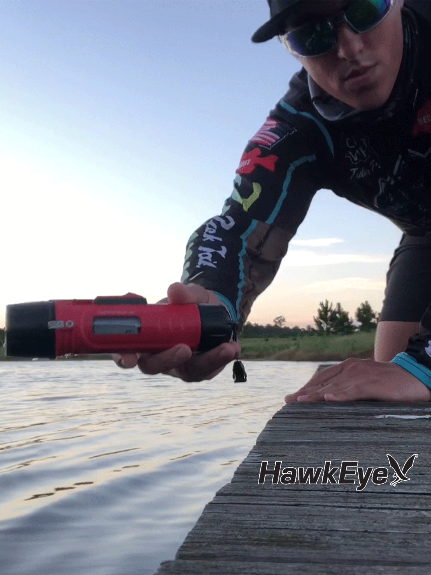 handheld depth finder.gif