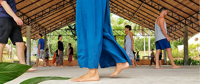 InnerWalk: Silent Steps to Profound Self Discovery 