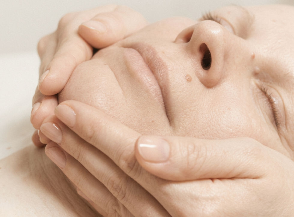Giving a Buccal Facial