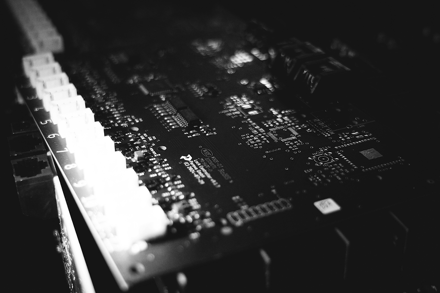 DSC08312 - produktbild -controller platine closeup 2025.png