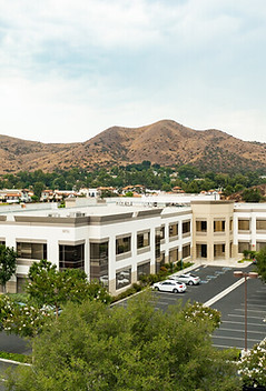 30721-Russell-Ranch-Rd-Westlake-Village-CA-Primary-Photo-1-Large california amerika usa p