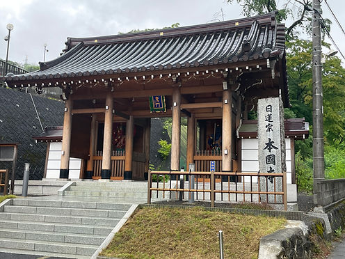 霊鷲門