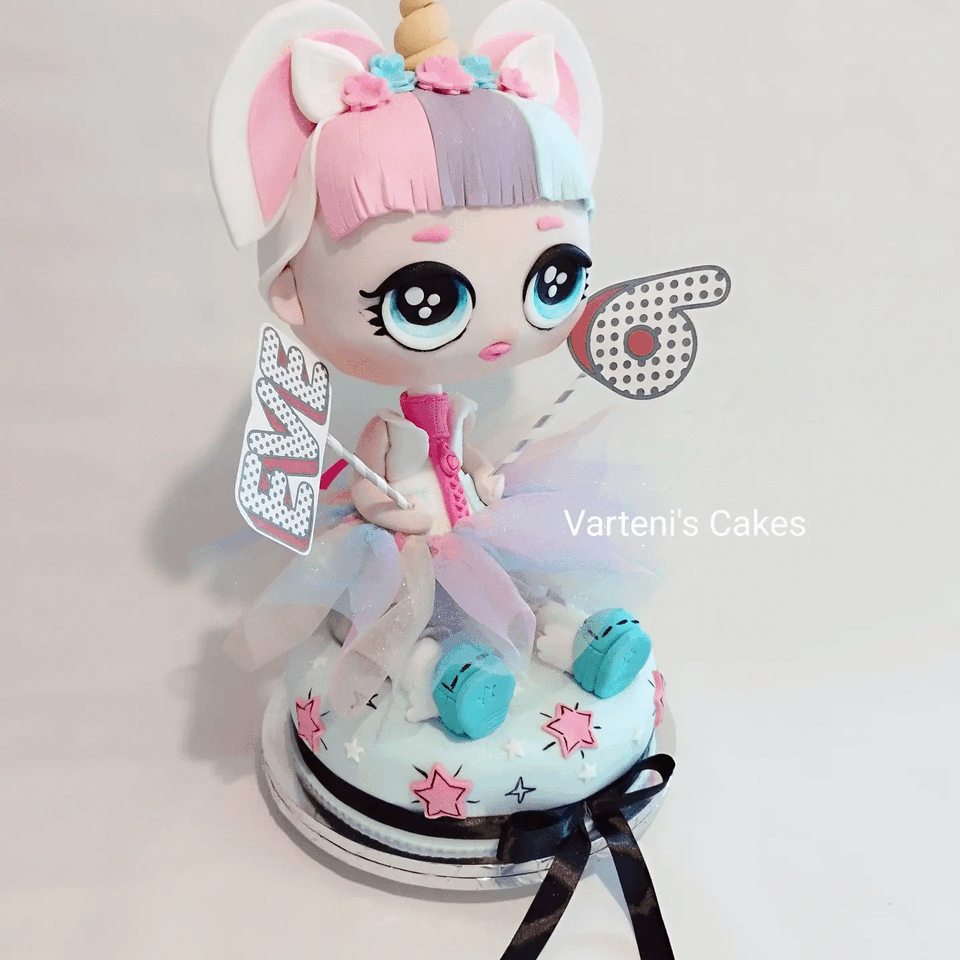 LOL doll cake.gif