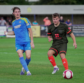 Spoils shared at the league leaders