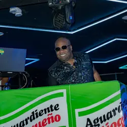 Así se disfrutó el gran concierto celebrando el Día de las Madres 💐🎶__Una noche llena de
