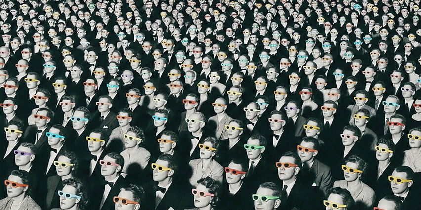 Audience in sunnies LUCY MACHADO.jpg