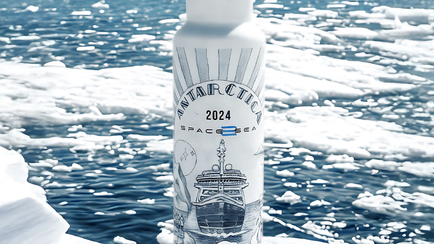 Fake Photo, Real Work