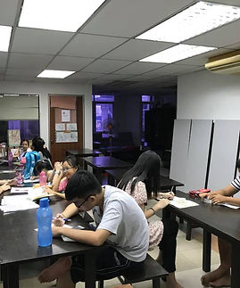 26195990_2075354672720269_753505713724377592_n (1).jpg