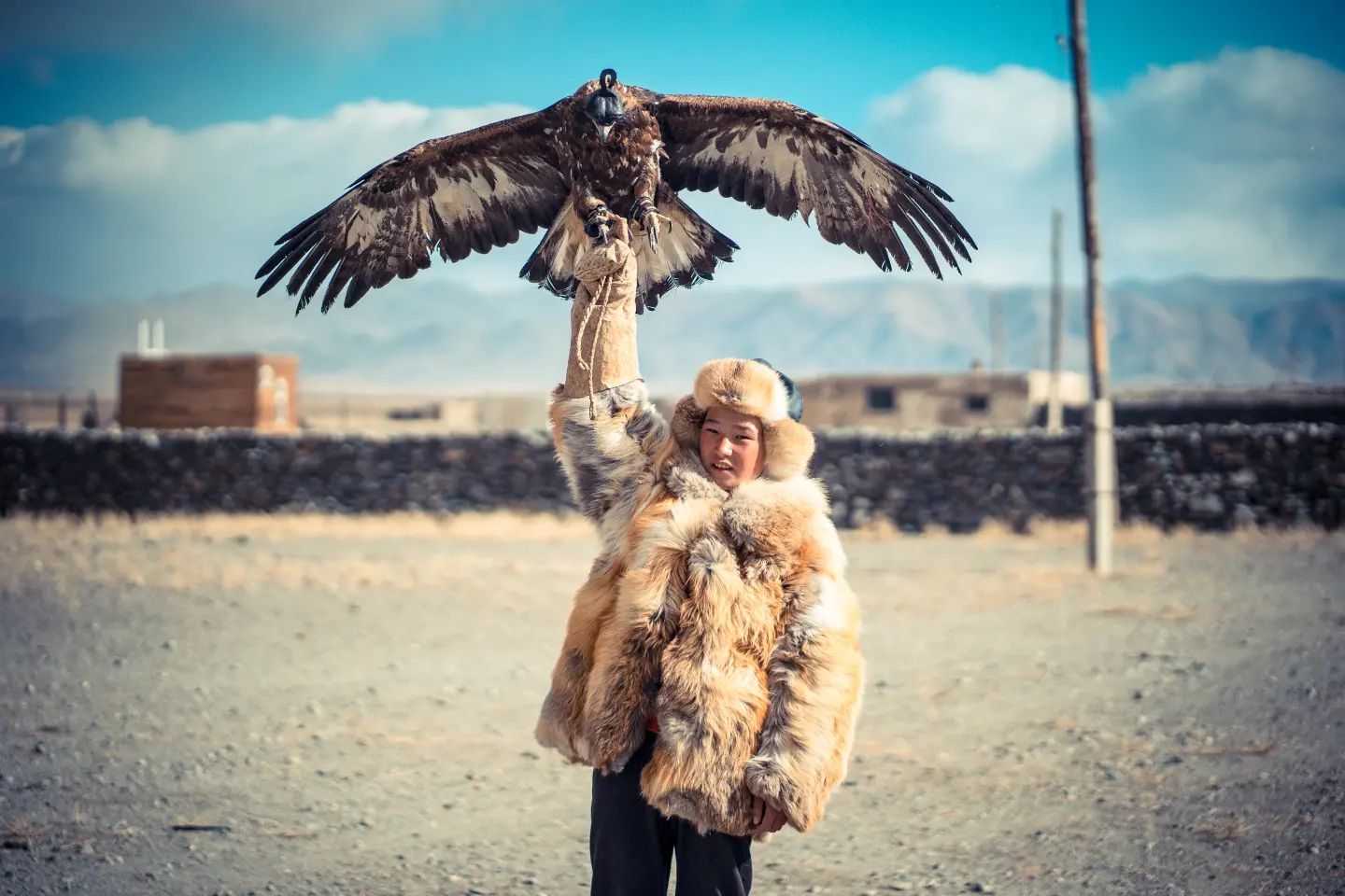 La transhumance hivernale des nomades Kazakhs + Eagle Hunter spring fest 2024