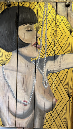 Free and sexy flapper, recycled wood signed Michaël Viger