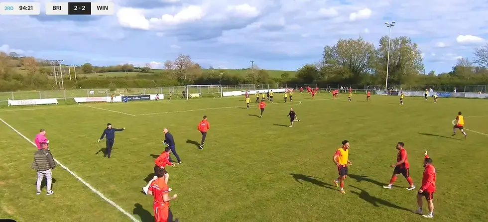 Foxes celebrate Dunn's late goal