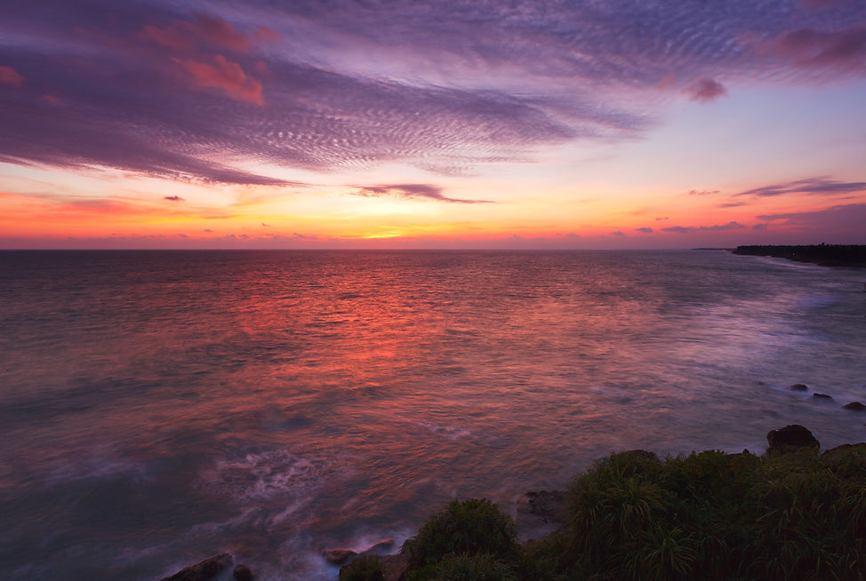 ocean-sunset-2021-08-26-22-59-00-utc.jpg