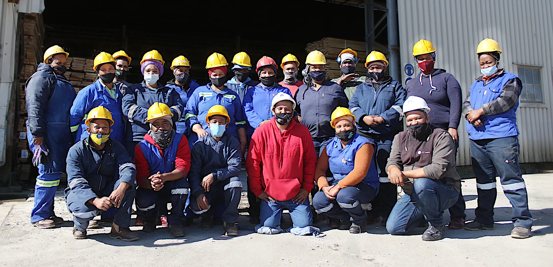 7_Employees.webp