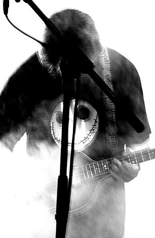 Ma basse et moi en plein concert...