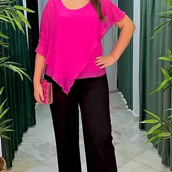 Miniaturebillede: Leyla nye bukser