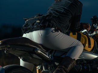 Blade Rider騎士包 11月1日開放預購!