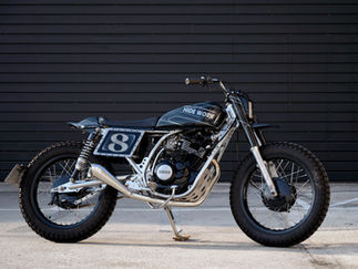 不想再老味 不妨來點現代感 - Hide Work Custom SR150