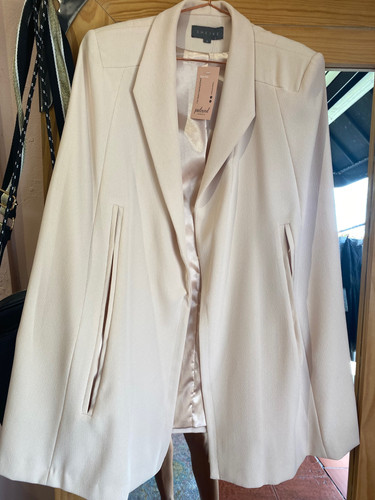 Sheike cape cream Preloved Clothing Co