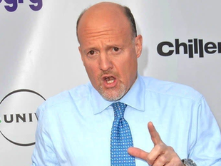 Jim Cramer gira su visión sobre IA y apuesta por dividendos defensivos