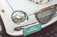 結婚式の車