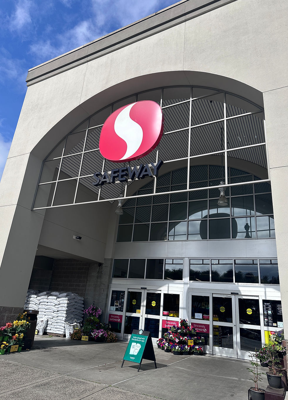 Safeway NE 24th St