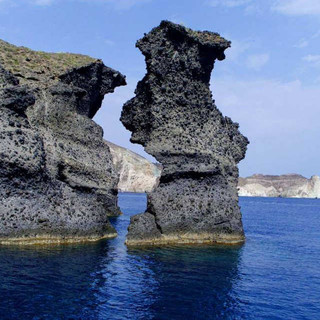 santorini-excursions-aethrio-hotel.jpeg