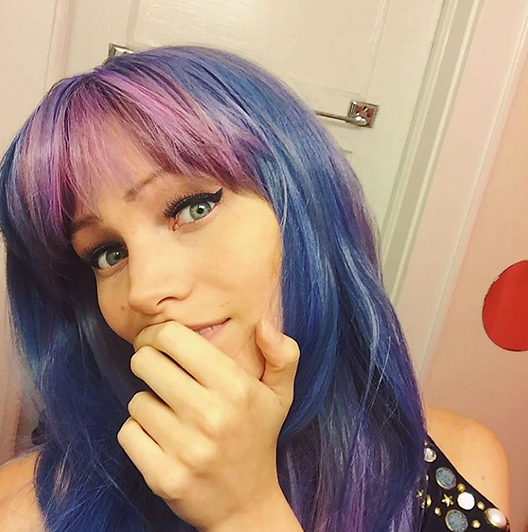 How to dye a synthetic wig with food coloring cheap
