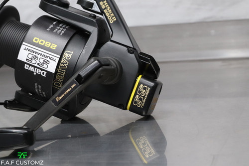 DAIWA TOURNAMENT WHISKER SS2600 Custom Weston UK Reel Kings In München
