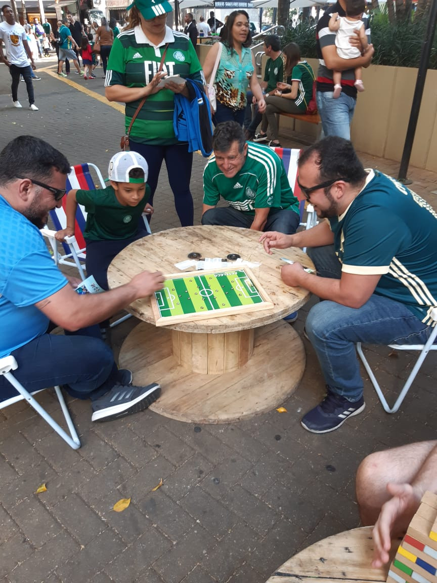 jogo de tabulero em família