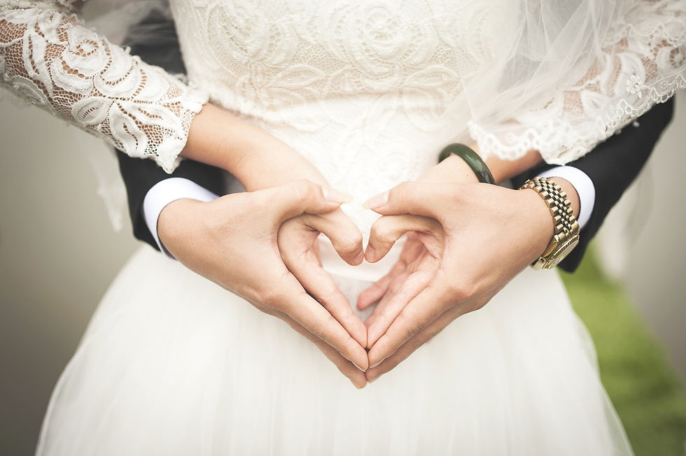 Casal em casamento