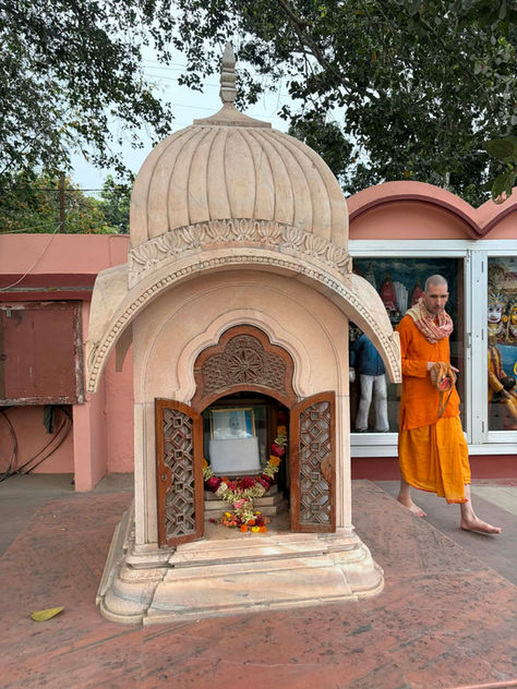 Letter to: Jayananda Thakura 