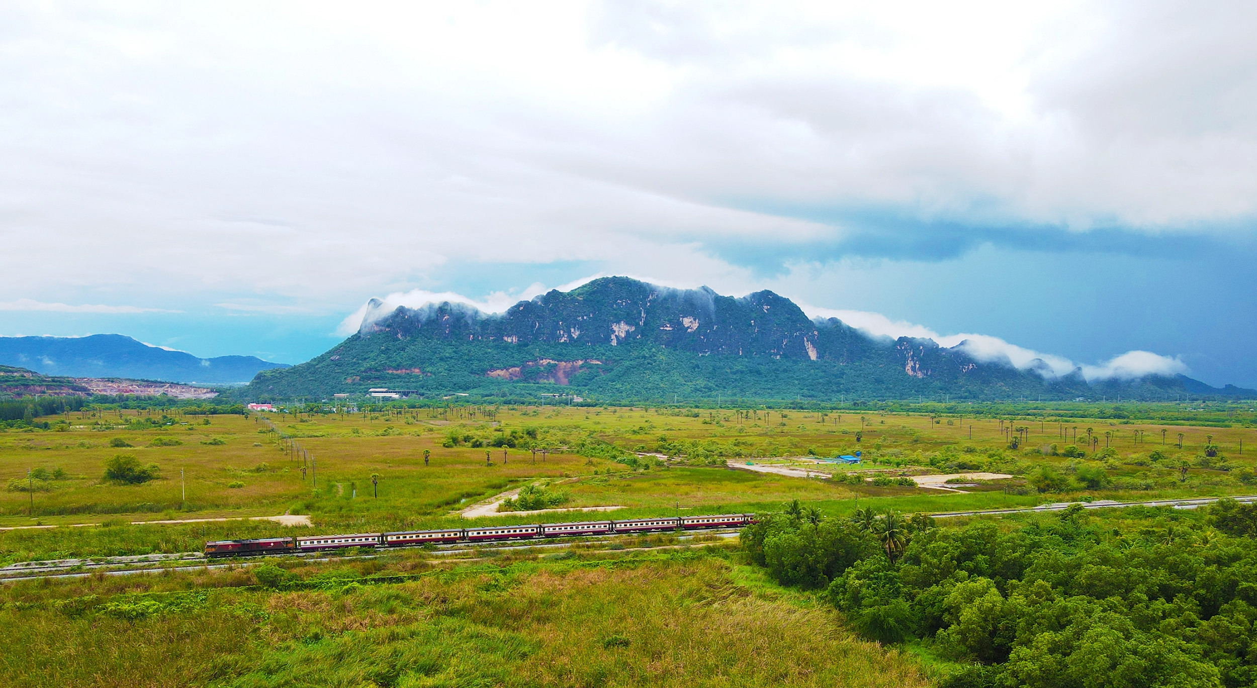 Mountain.webp