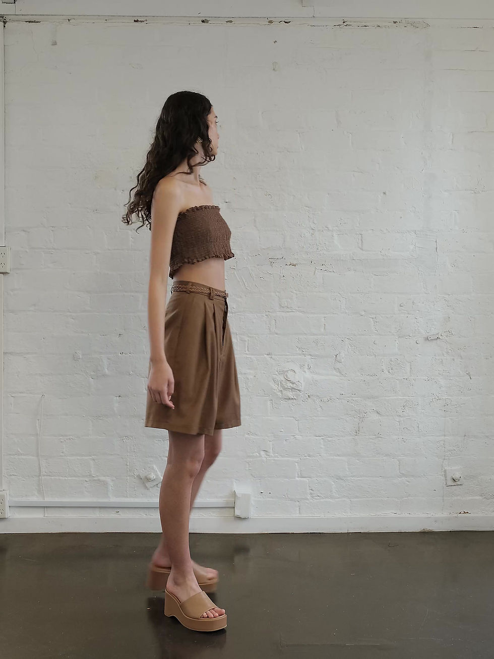 Thumbnail: ANNALISE SHORTS | CARAMEL | SIZE 8 SAMPLE 