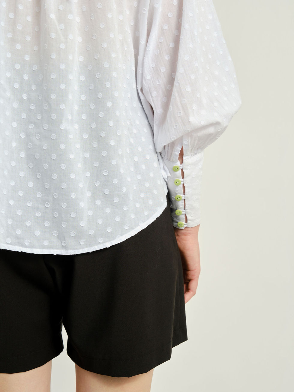 Thumbnail: ANNALISE SHORTS | BLACK WOOL | SIZE 8